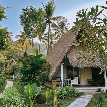Vayam Boutique Resort Gili Asahan Buitenkant foto