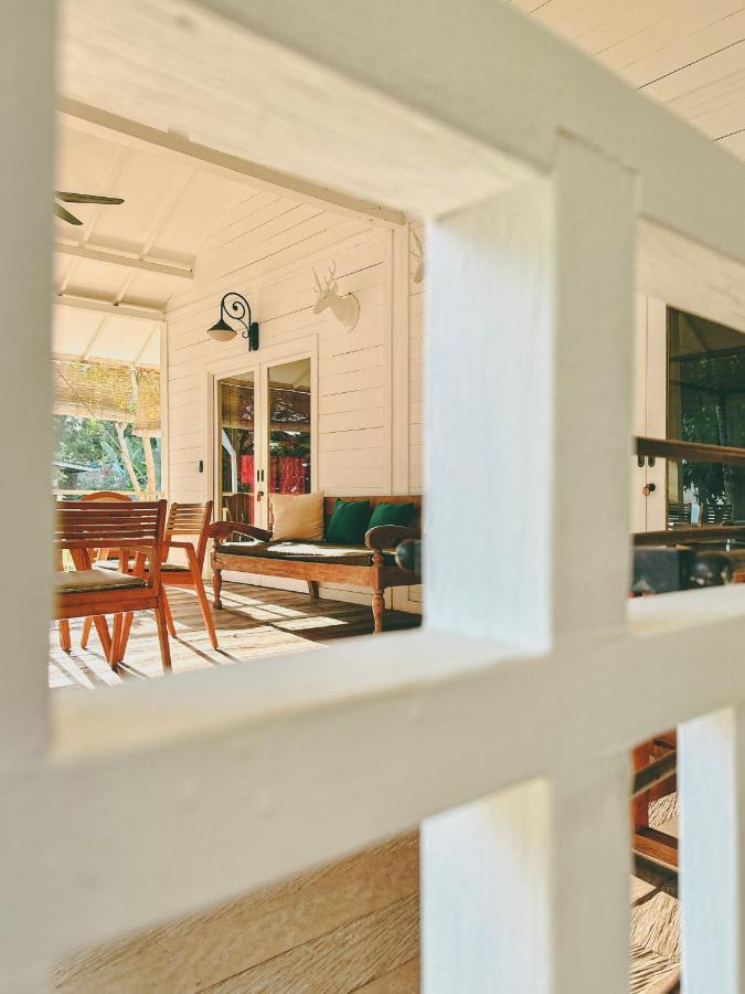 Vayam Boutique Resort Gili Asahan Buitenkant foto