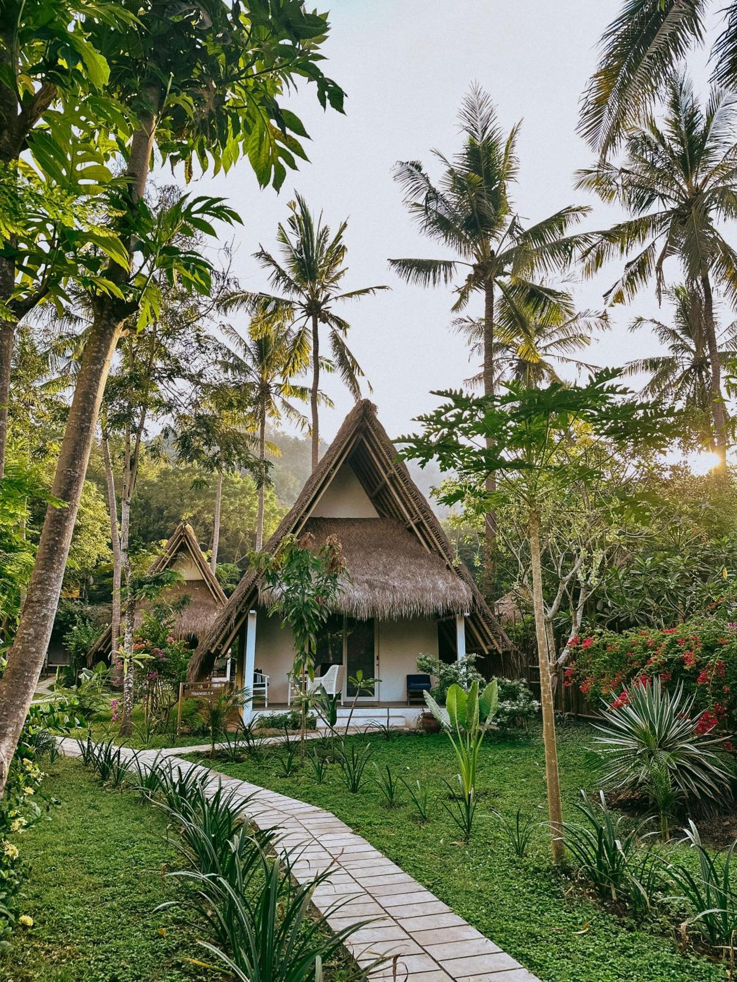 Vayam Boutique Resort Gili Asahan Buitenkant foto